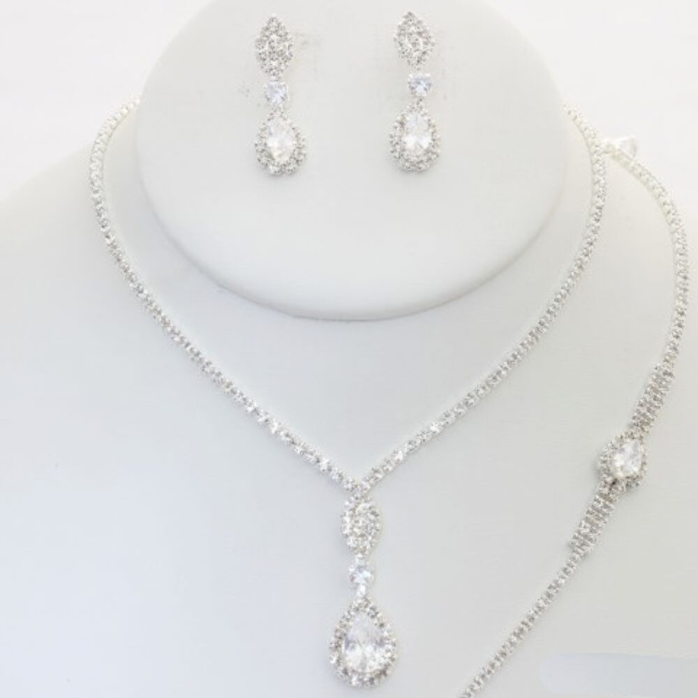 Rhinestone Necklace Earring Bracelet Set silver