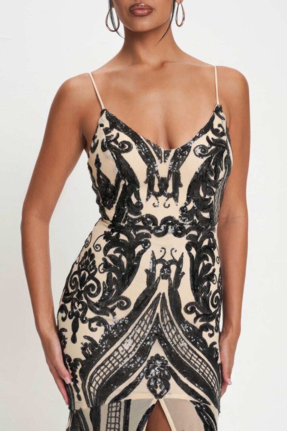 Spaghetti Strap Art Deco Sequins Maxi Dress - Image 19